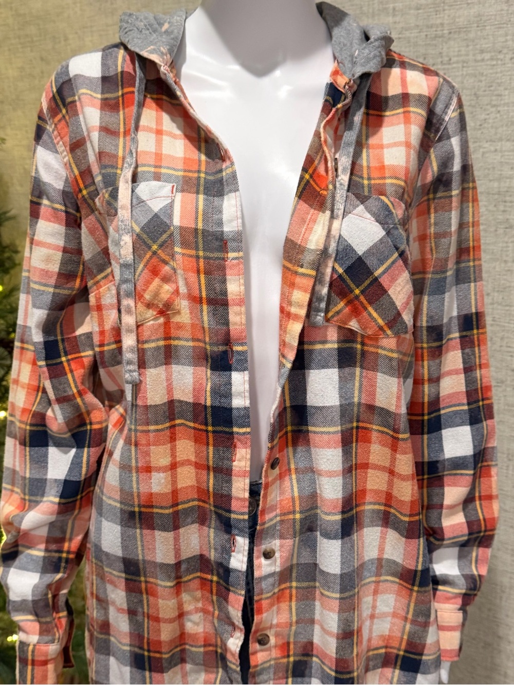 The Beatles Plaid Hoodie graphic flannel - Picture 4 of 5